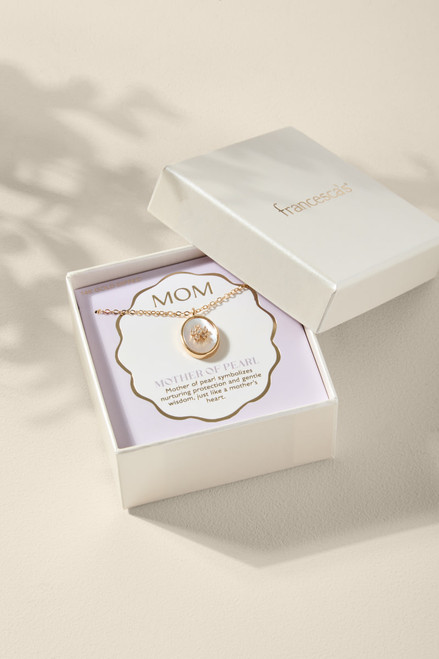 Mom Box Carded Pearl Pendant Necklace