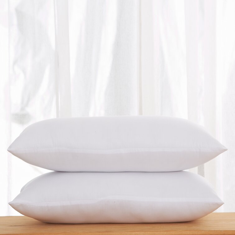 Susanna Medium Pillow