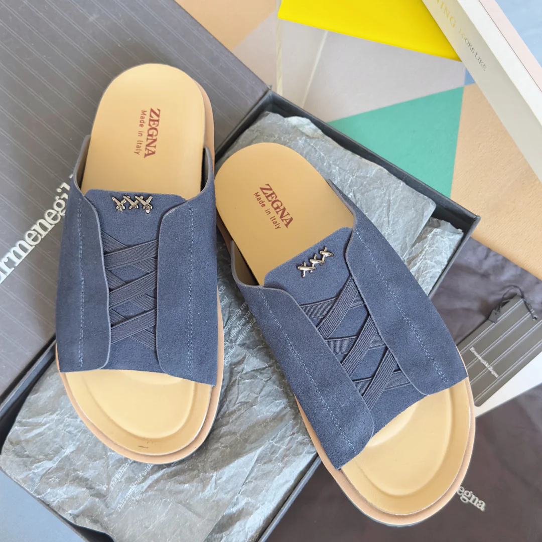 250513 New high-quality old Qian style slippers