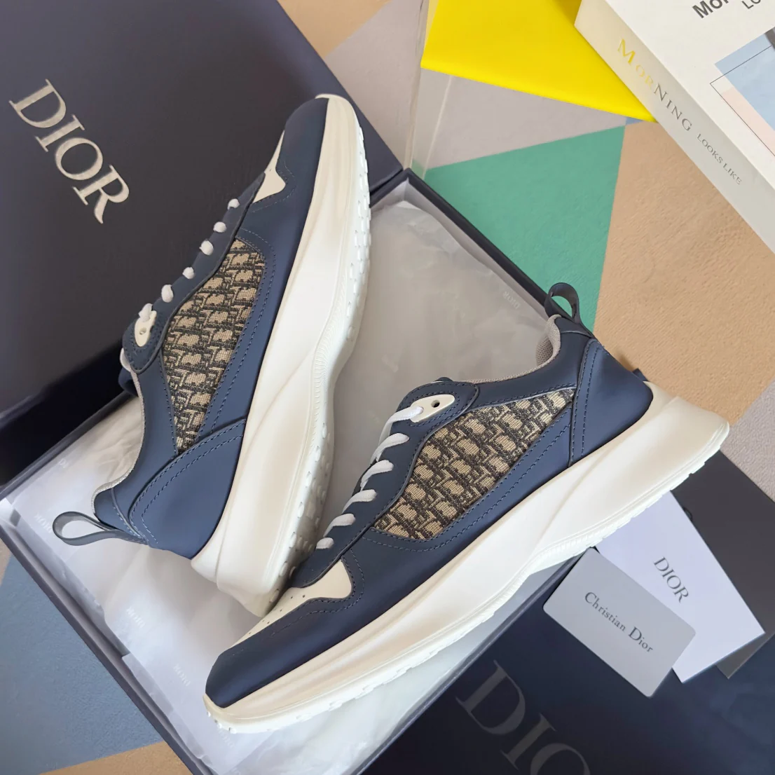 250422 New high-end, comfortable and casual sports shoes