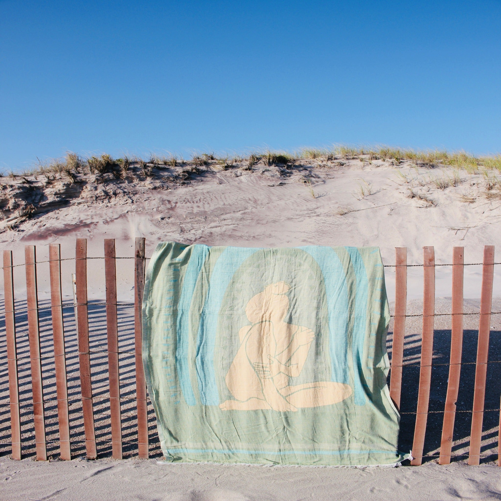 SERENA BEACH TOWEL