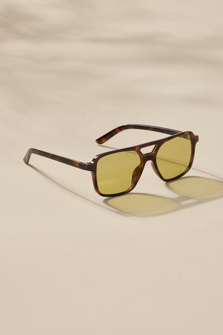 Dora Tort Shell Plastic Aviator Sunglasses