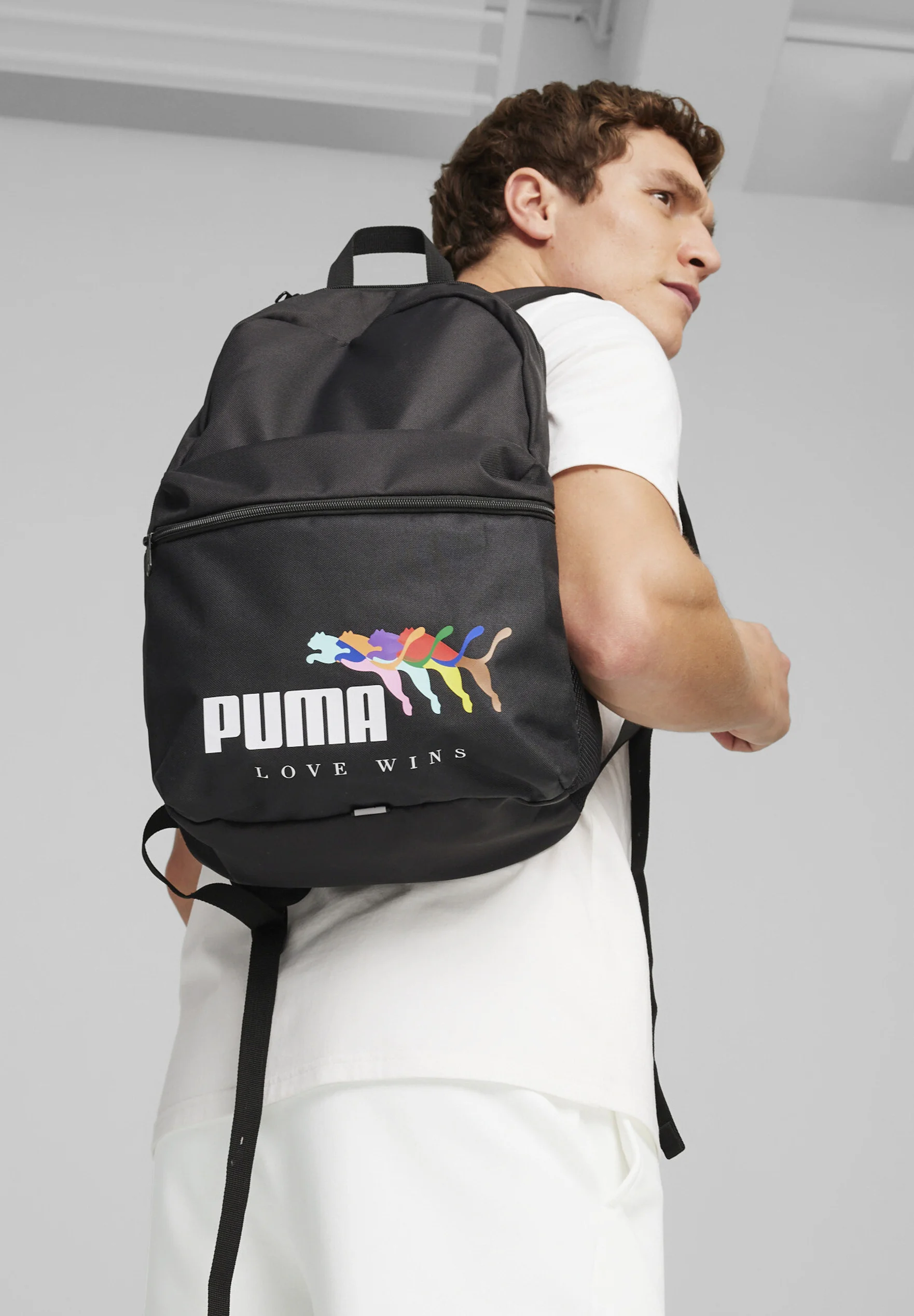 PHASE LOVE WINS- Zaino