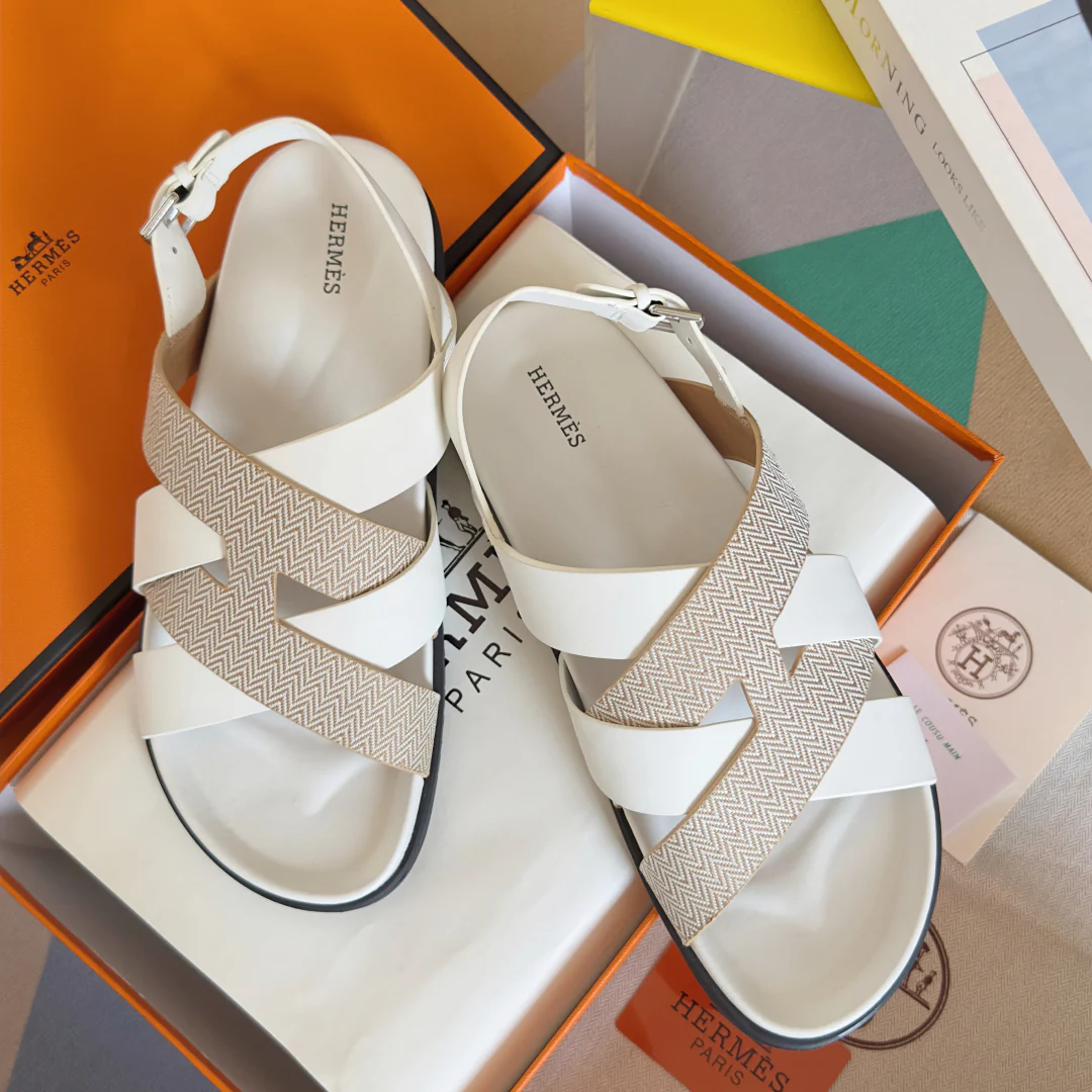 250501 New top-of-the-line simple cross-woven strap slippers
