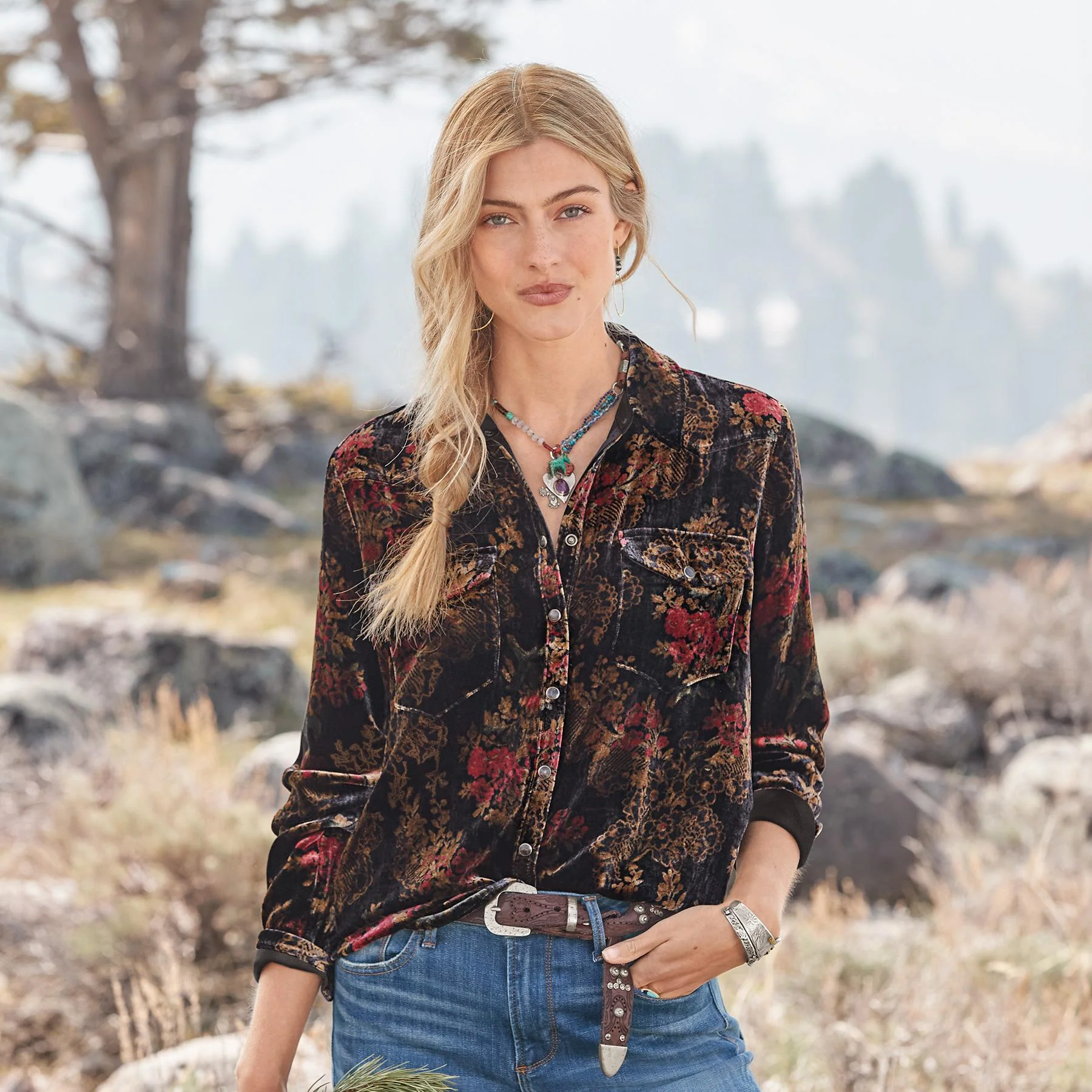 Anja Floral Velvet Shirt