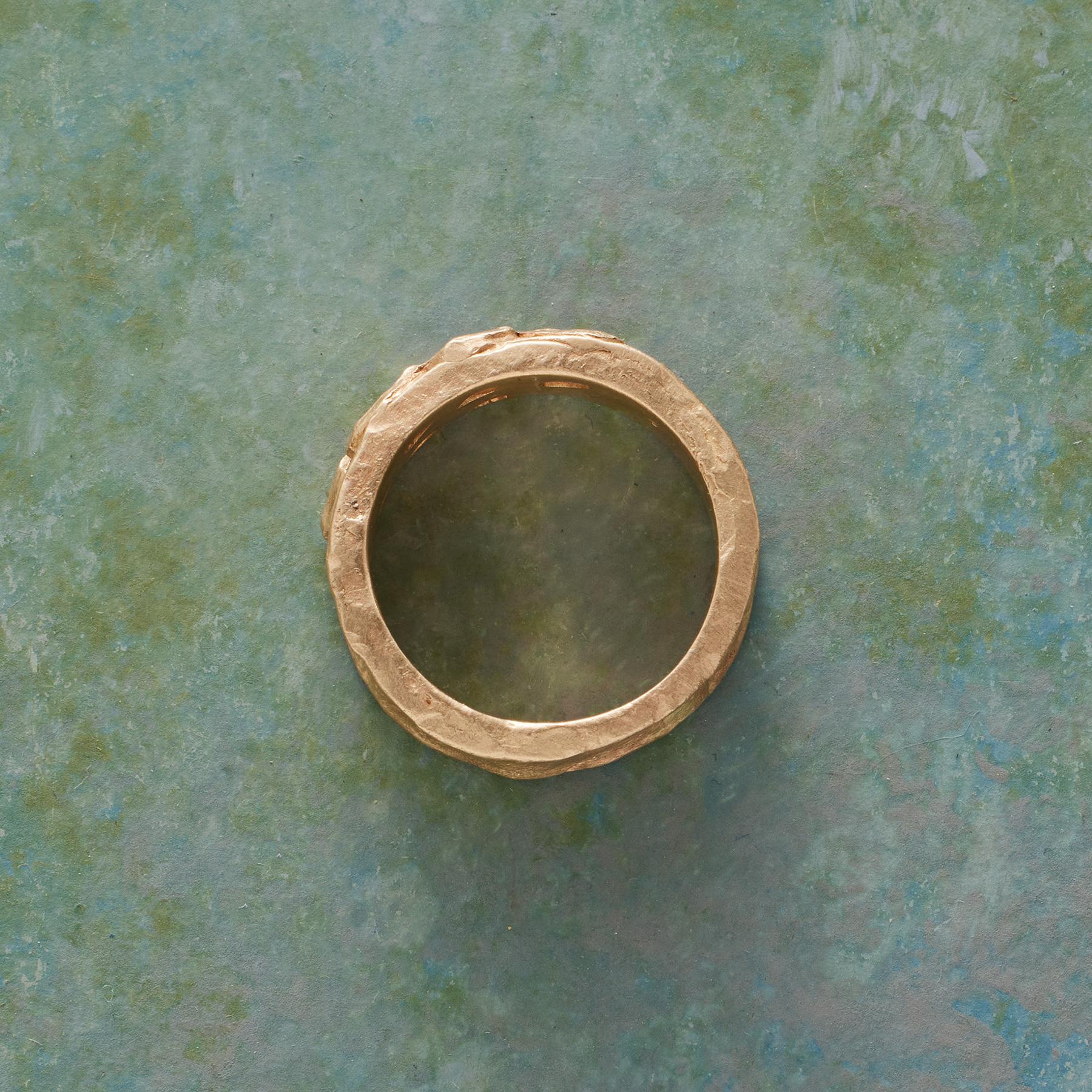 Glittering Path Ring