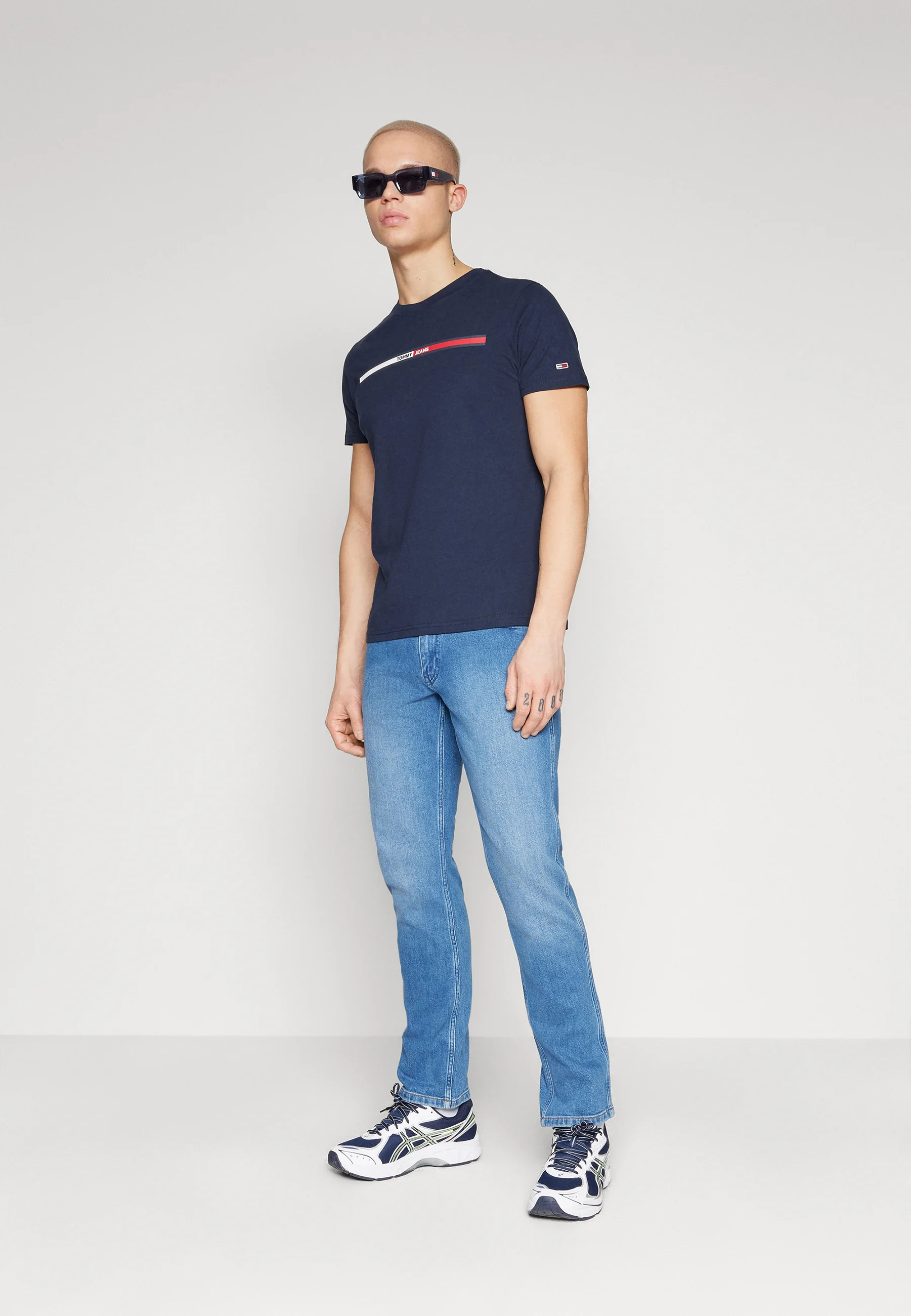 Jeans ESSENTIAL FLAG TEE - T-shirt con stampa