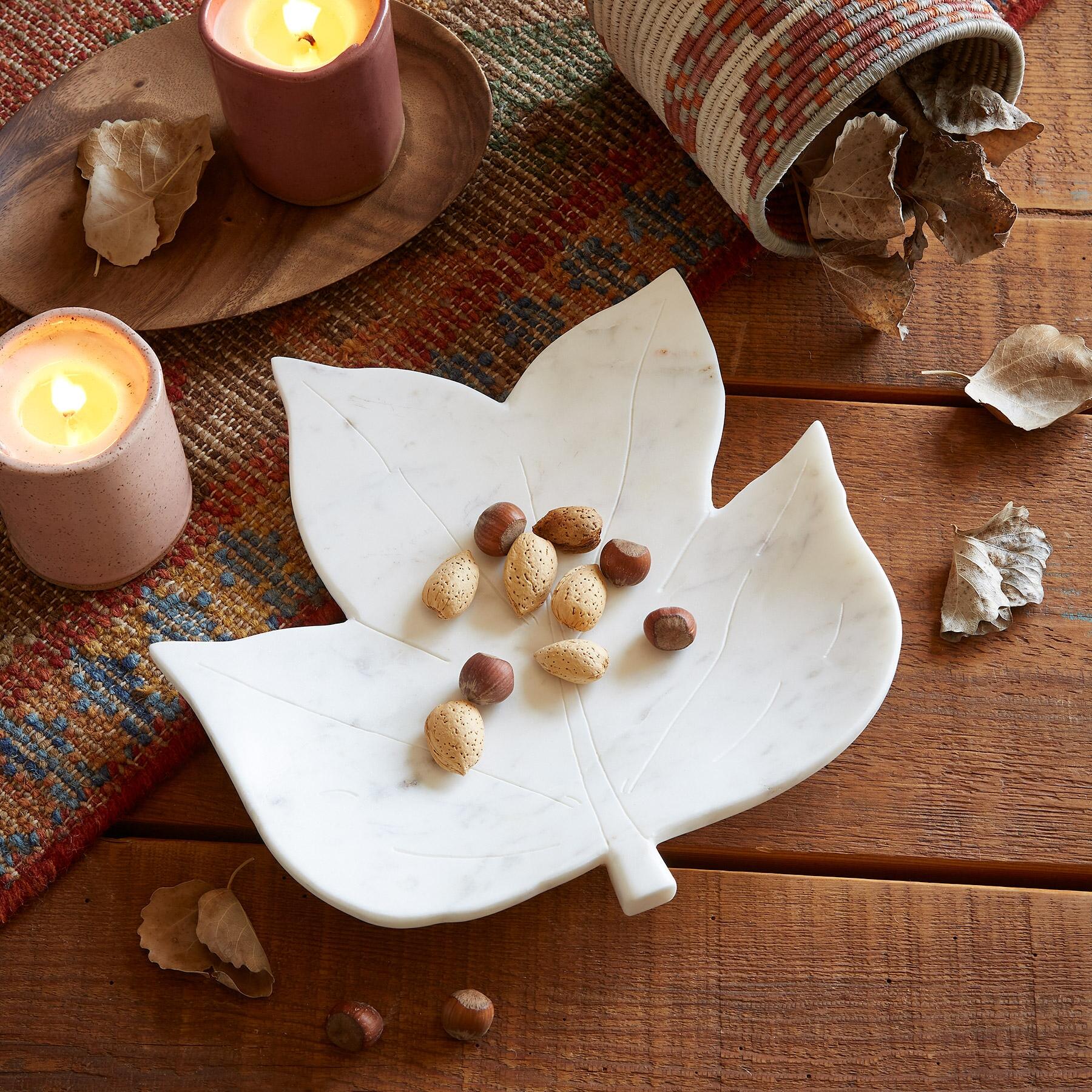 Botannica Tulip Marble Plate