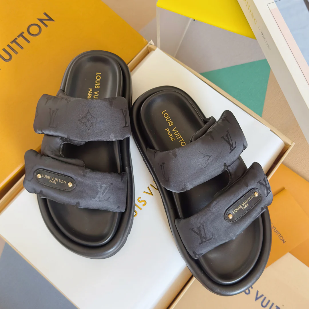 250513 New high-quality thick-soled Velcro slippers