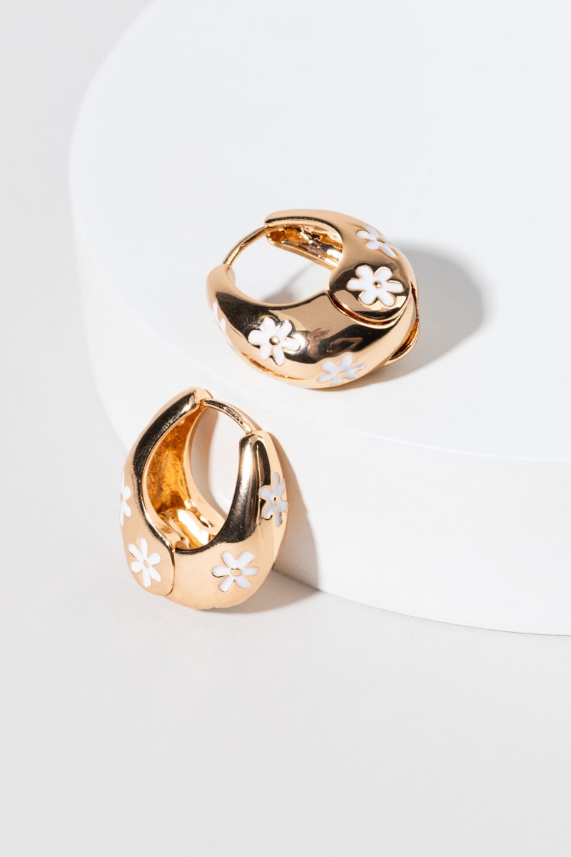 Sheila Enamel Daisy Bold Gold Hoop Earrings
