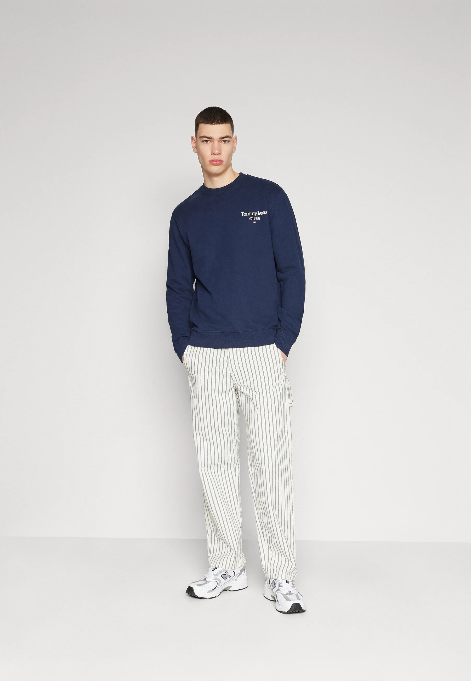 Jeans ENTRY GRAPHIC CREW - Felpa