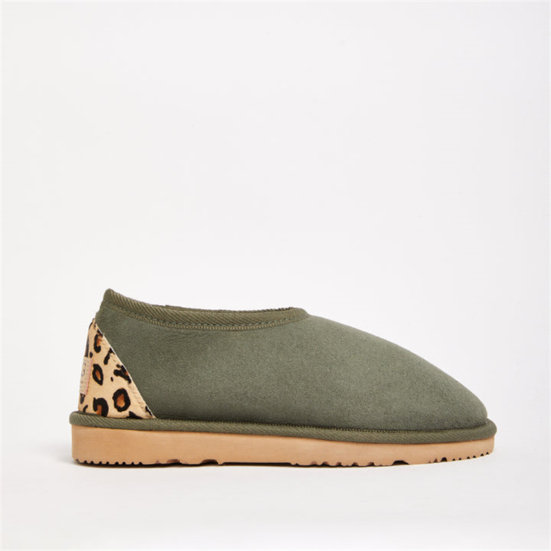UGG®  Women's Baby Leopard Halfie