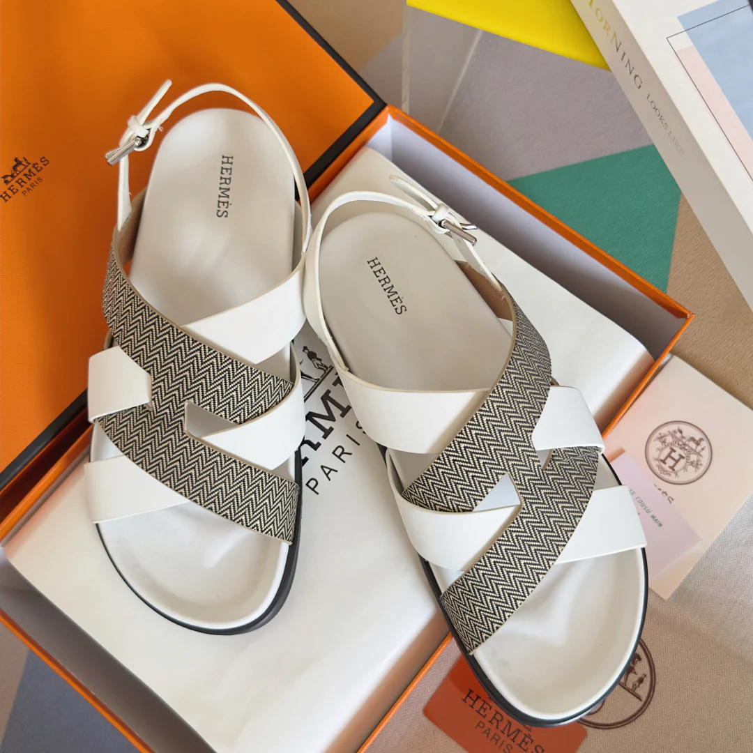 250501 New top-of-the-line simple cross-woven strap slippers