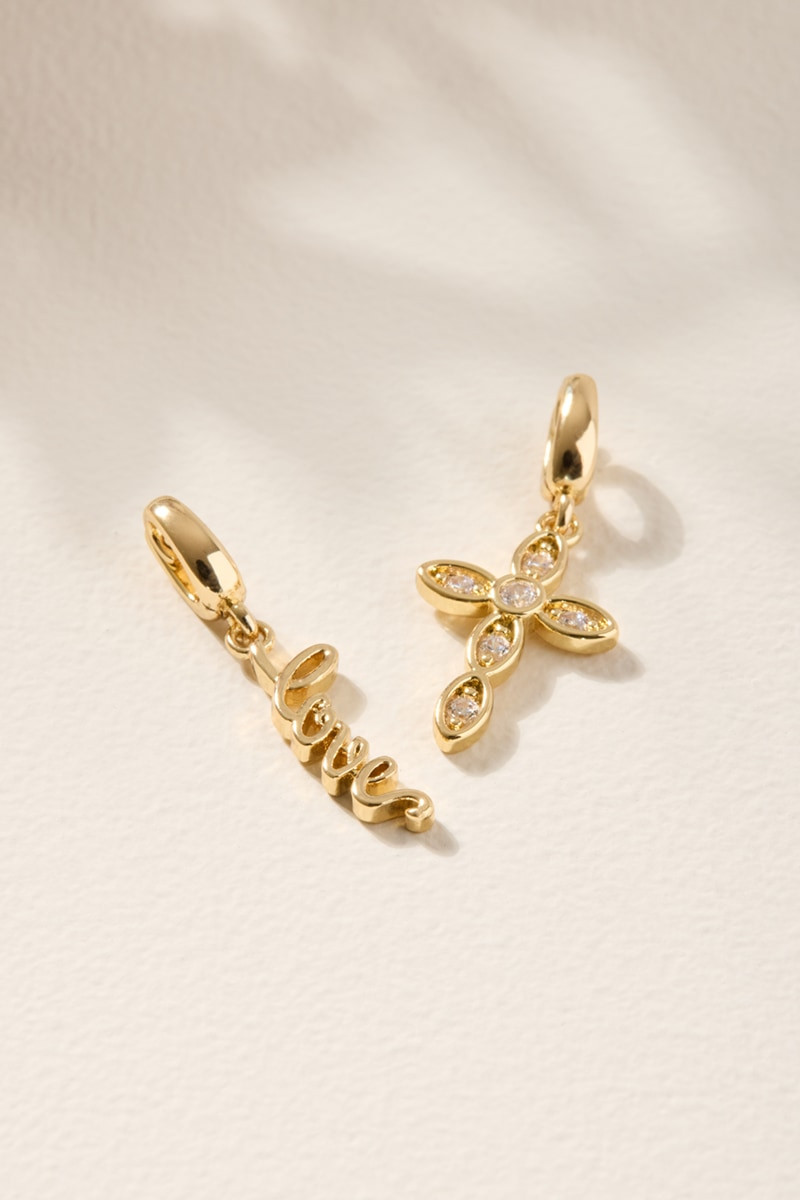 Cross and Love Charm Set Gold