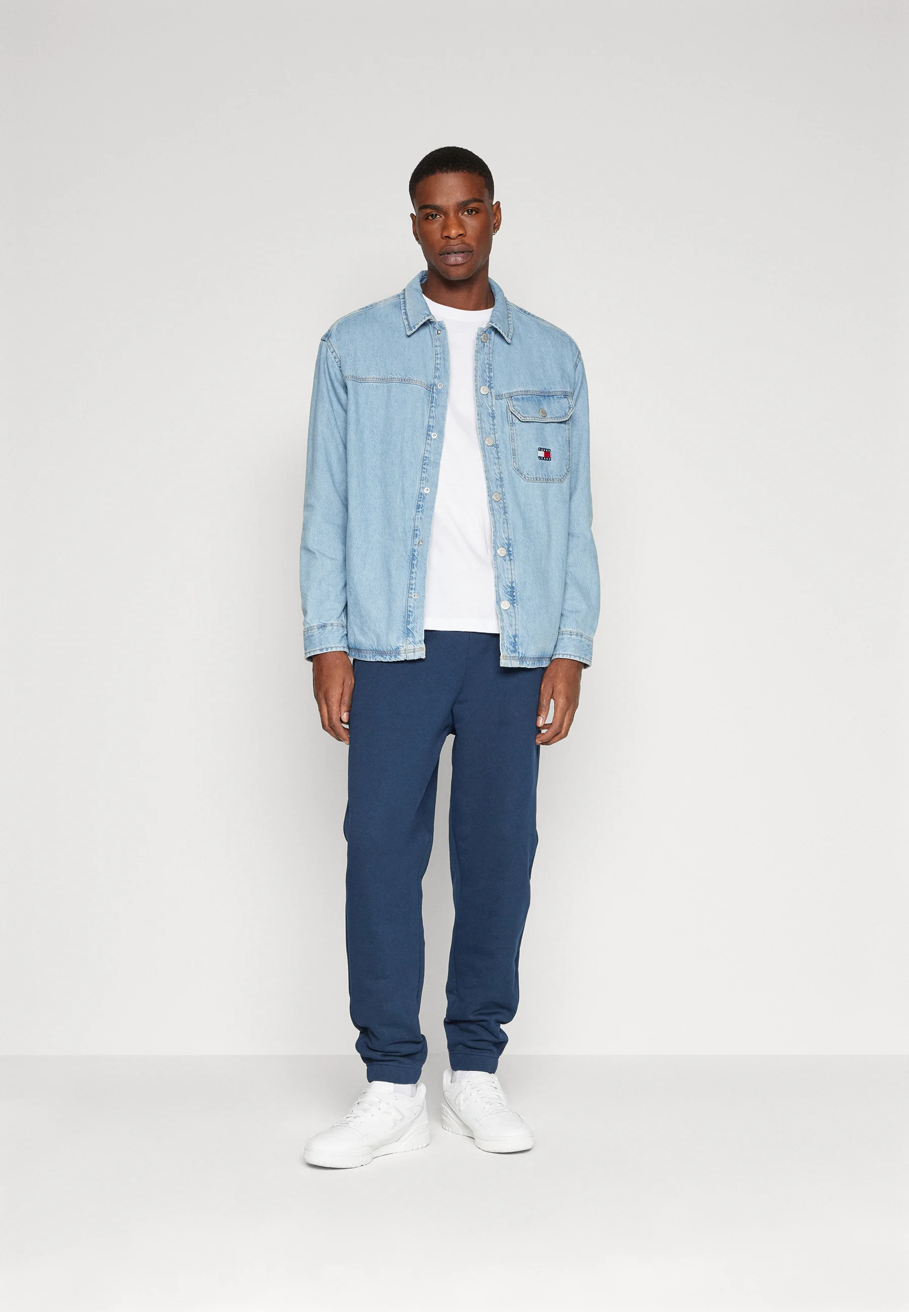 Jeans BADGE JOGGER - Pantaloni sportivi