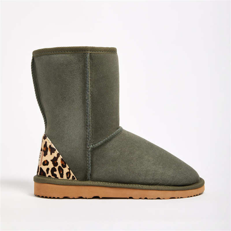 UGG®  Women's Classic Mid Leopard