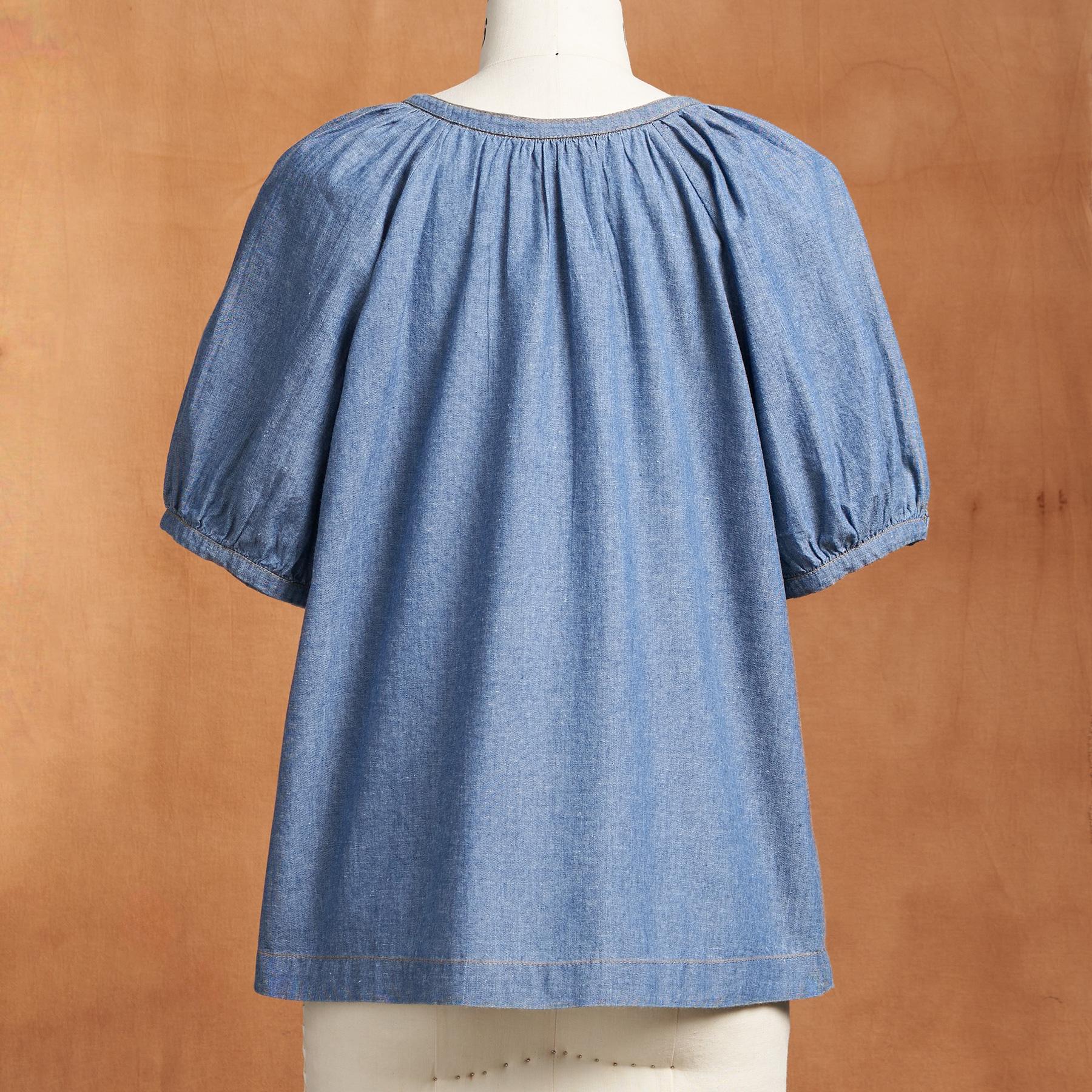 Chambray Graceful Days Top, Petite