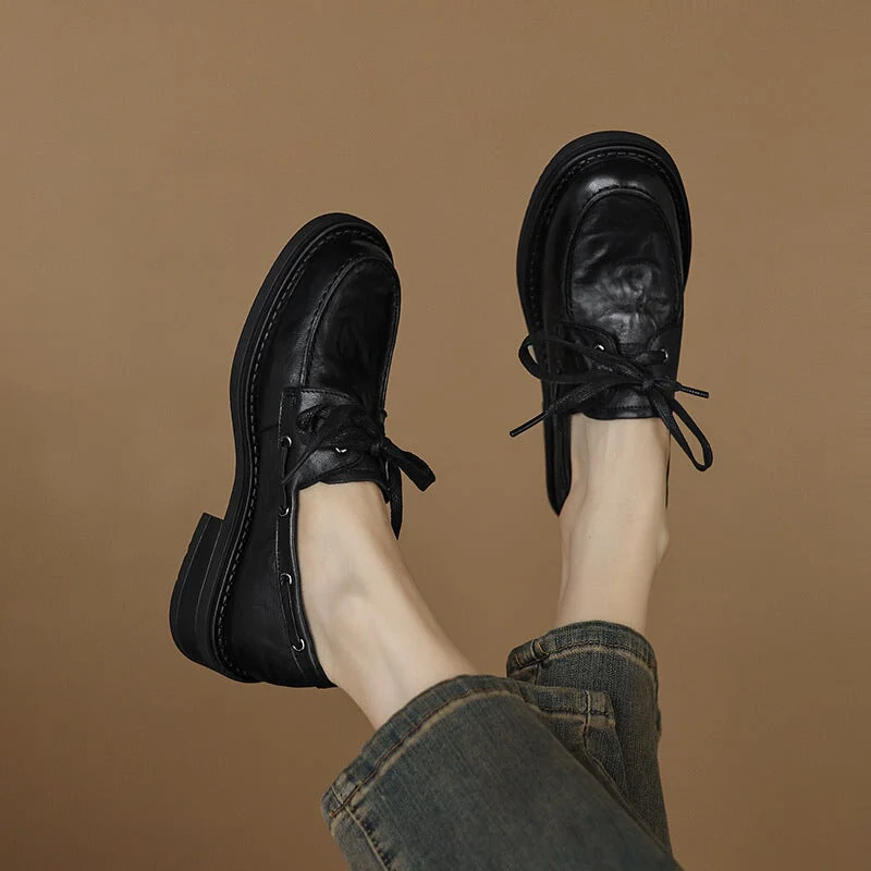British Style Lace-up Waxing Cow Leather Boat Shoes for Women in Coffee/Black