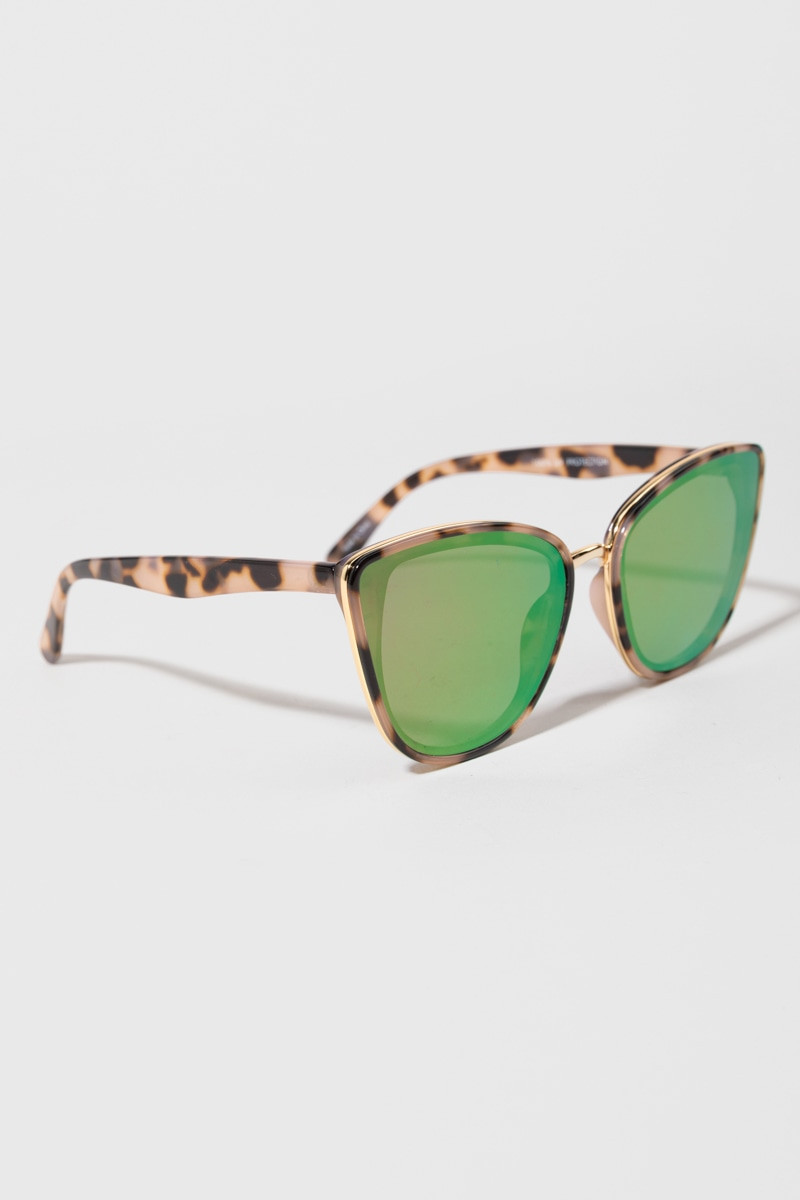 Cindy Oversized Cat Eye Sunglasses