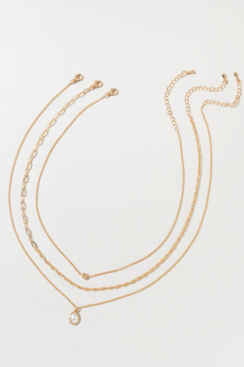 Aspen Layered Pearl Pendant Necklace Set