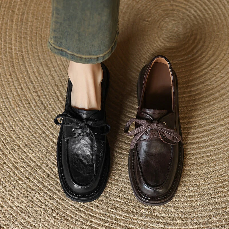 British Style Lace-up Waxing Cow Leather Boat Shoes for Women in Coffee/Black