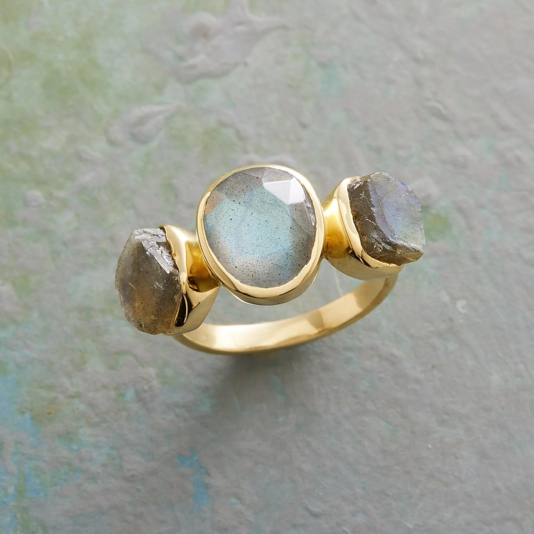 Final Cut Labradorite Ring