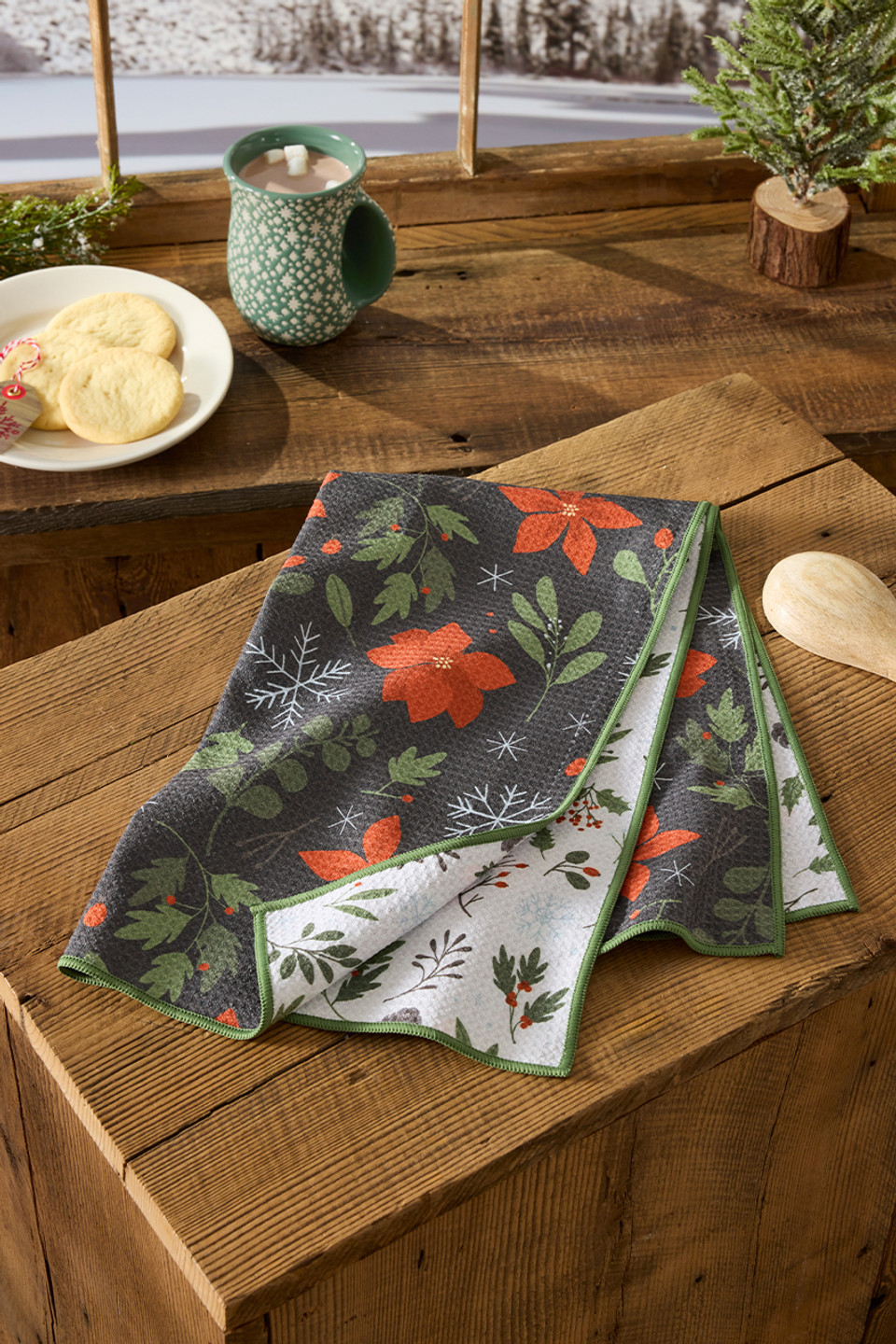 Poinsettia Microfiber Dish Towel