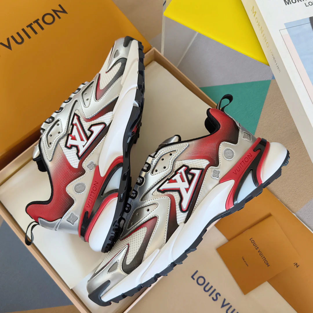 250318 New high quality new color board shoes