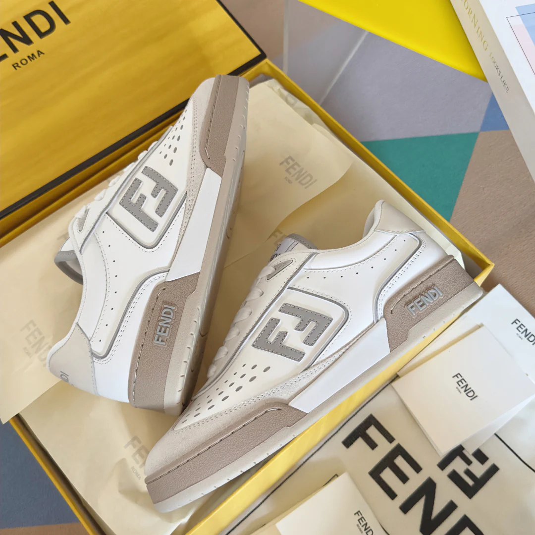 250507 New high-quality classic icon detail sneakers