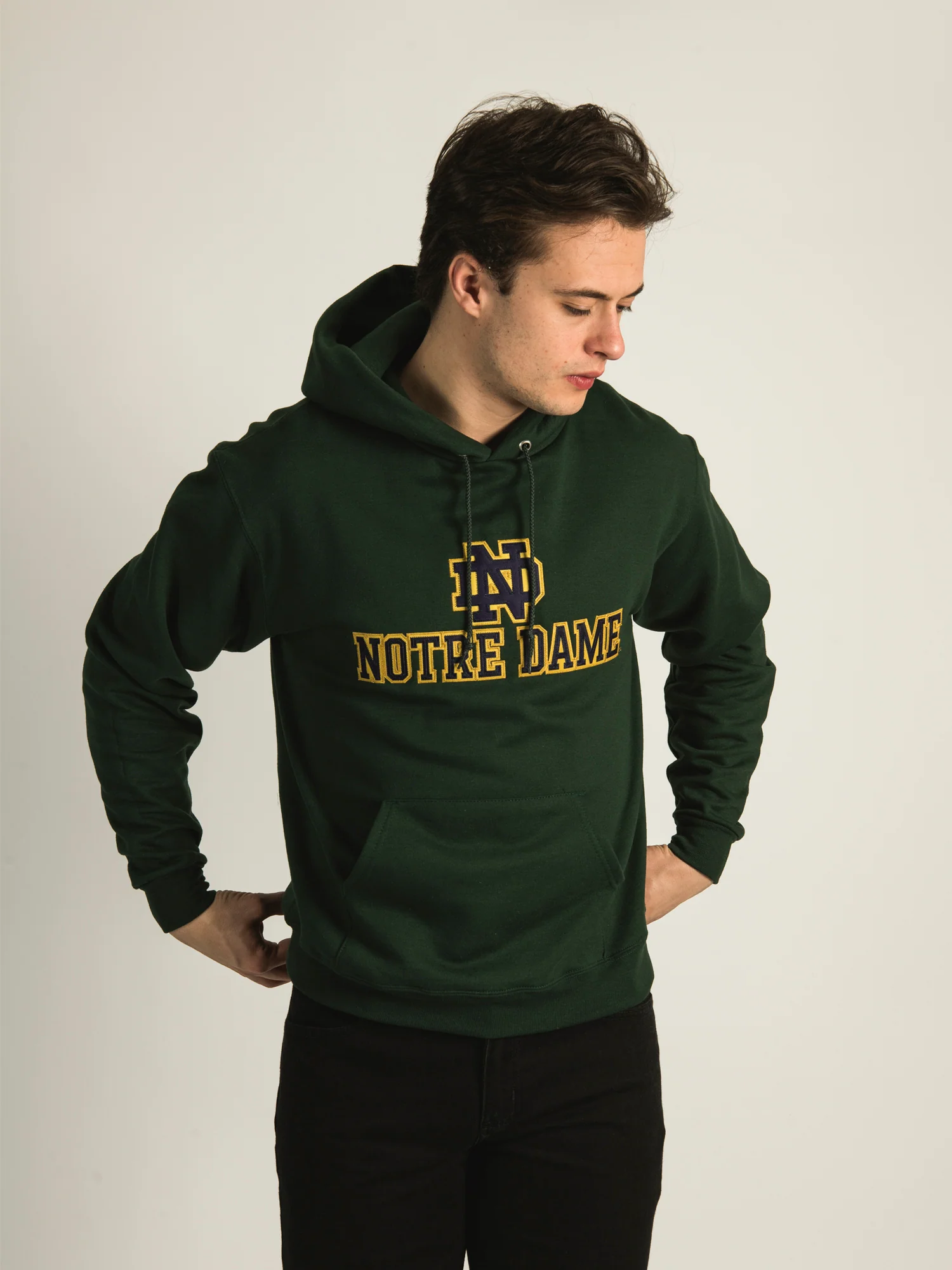 Final inventoryCHAMPION NOTRE DAME PULLOVER HOODIE
