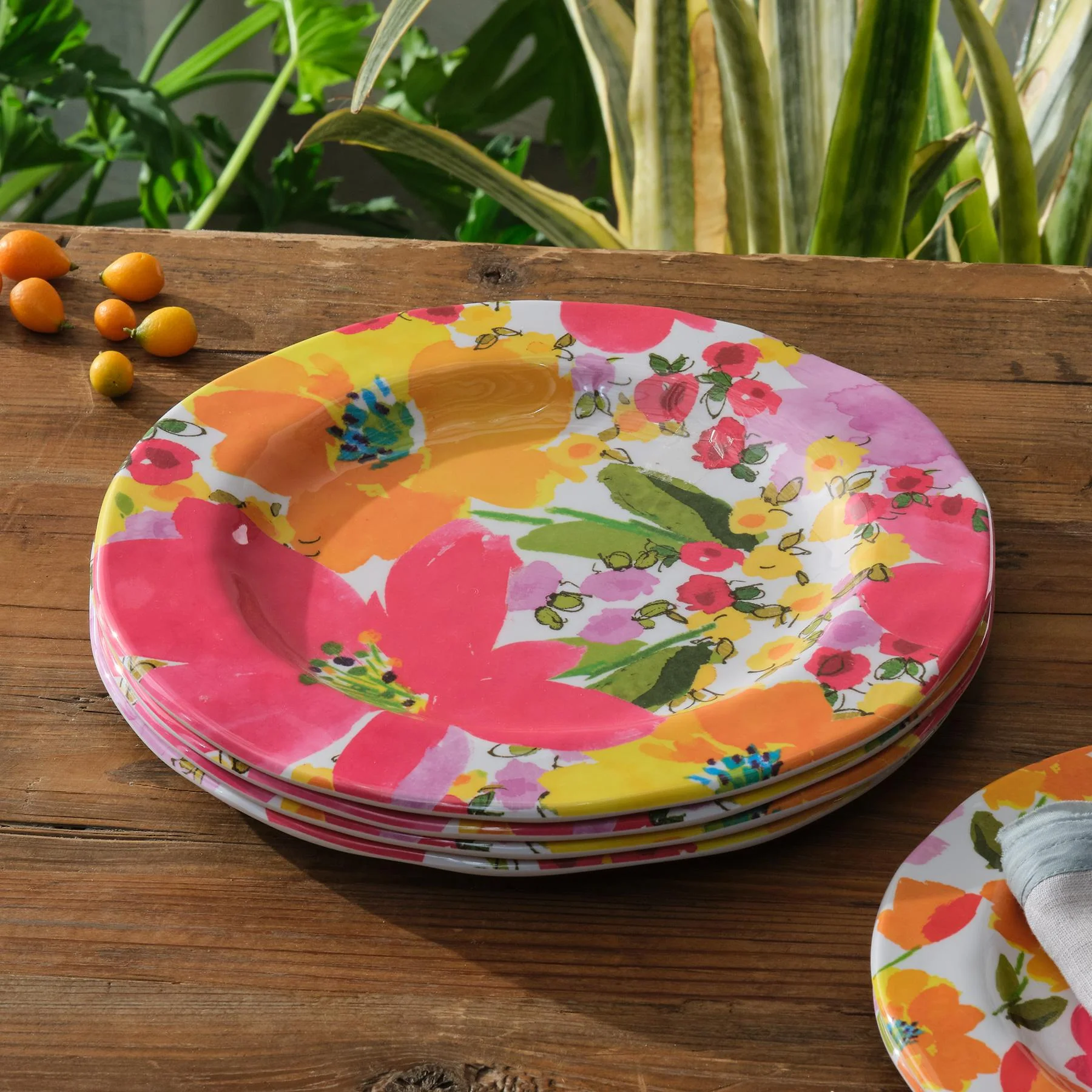 Fanciful Garden Dinner Plate Set