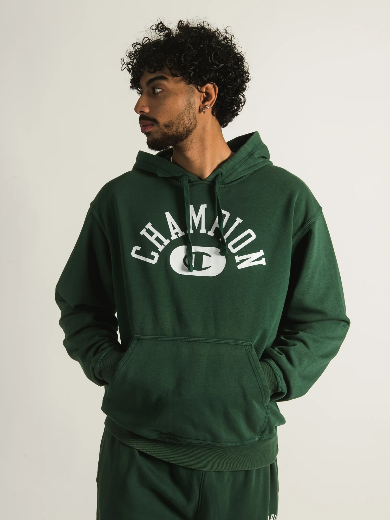 Final inventoryCHAMPION VINTAGE WASH VARSITY HOODIE