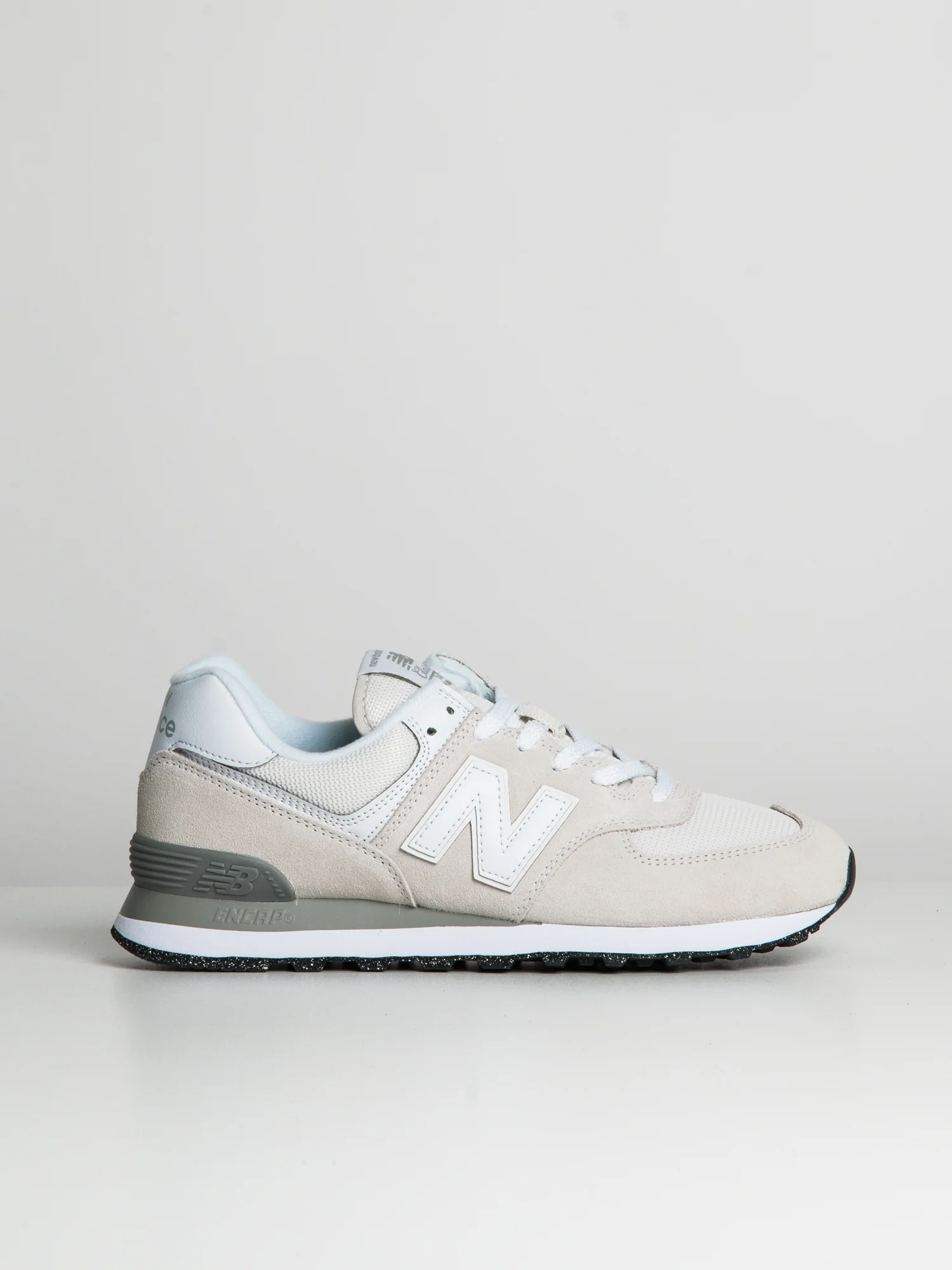Final inventoryMENS NEW BALANCE THE 574 SNEAKER
