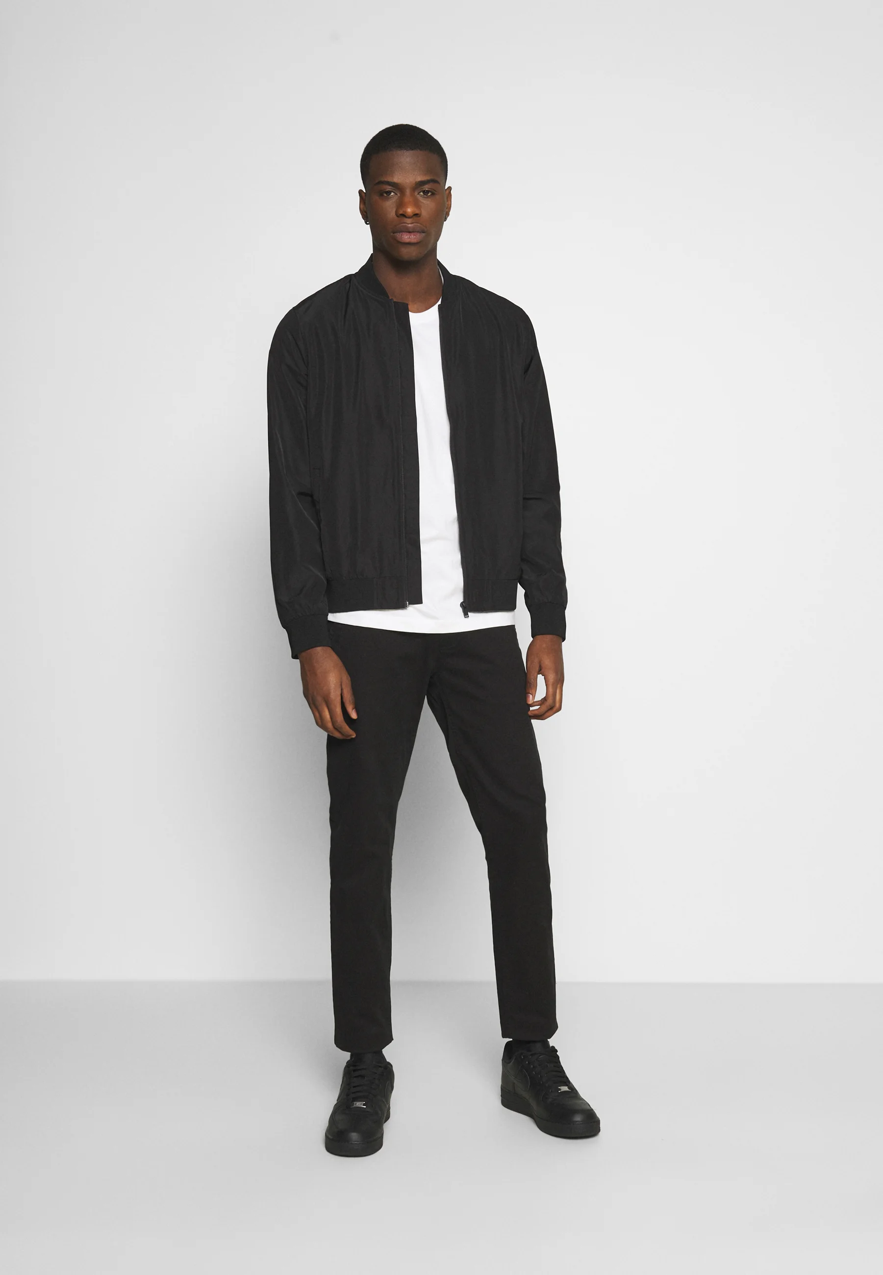 Jeans CLASSIC C NECK - T-shirt basic