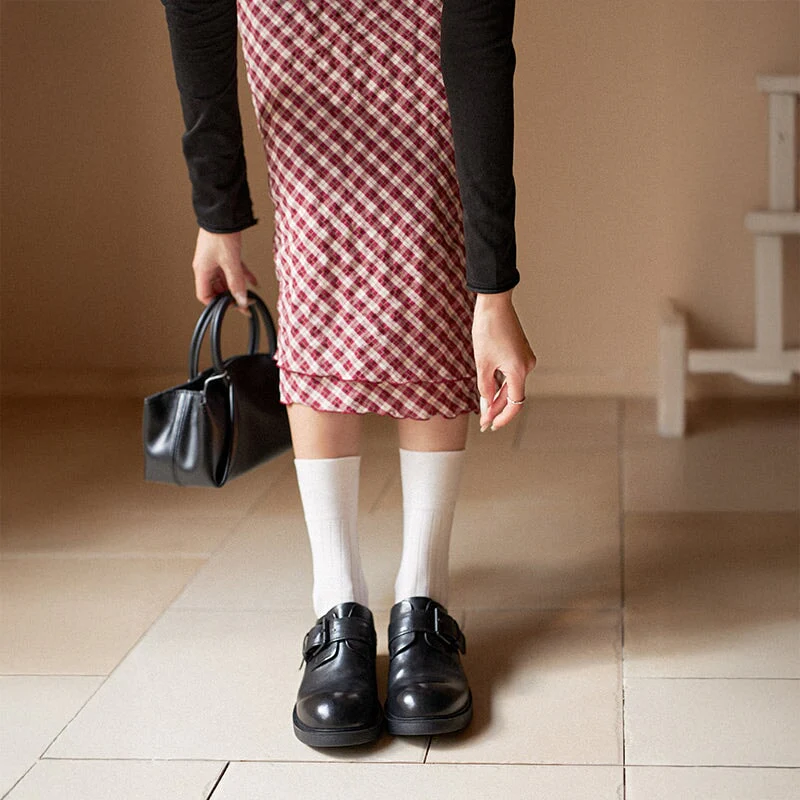 Retro Handmade Horse Leather Monk Strap Shoes for Women with Buckle in Black