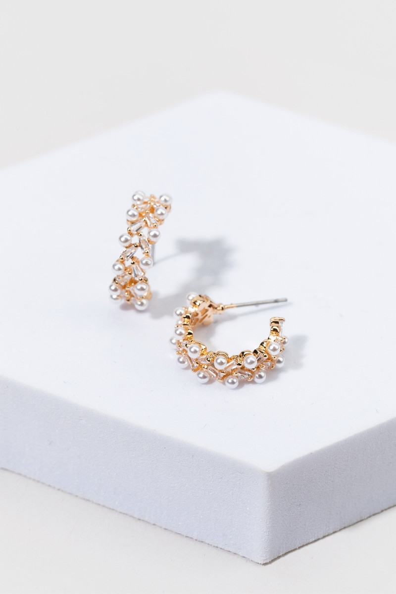 Sophie Pearl Hoops