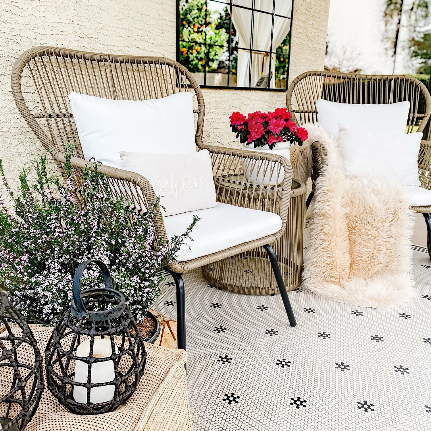 3-Piece Outdoor Rattan Conversation Set With Cushions