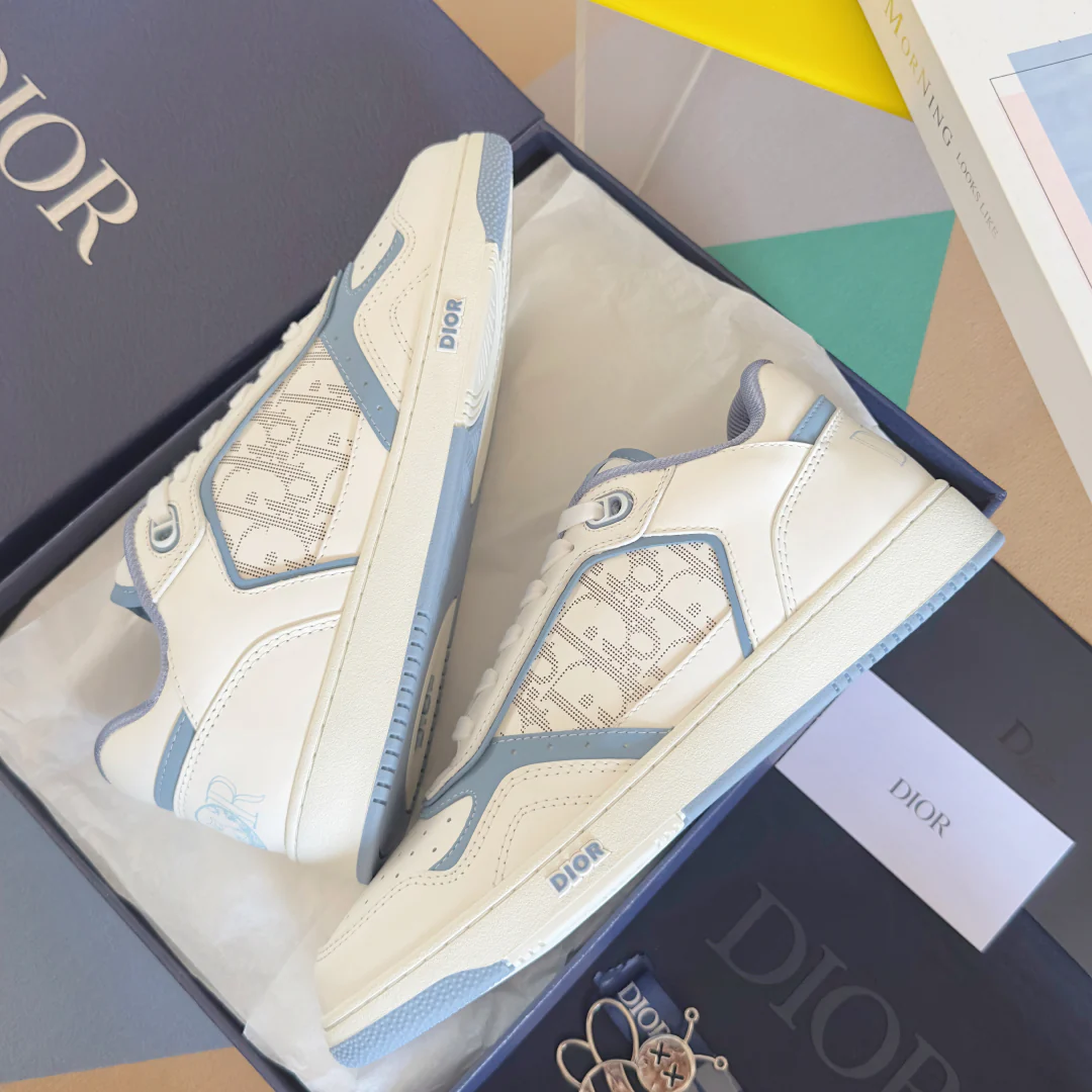 250507 New high-quality classic icon detail sneakers