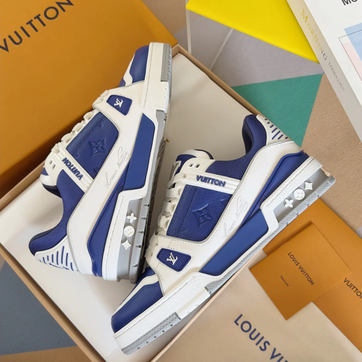 250318 New high quality new color board shoes