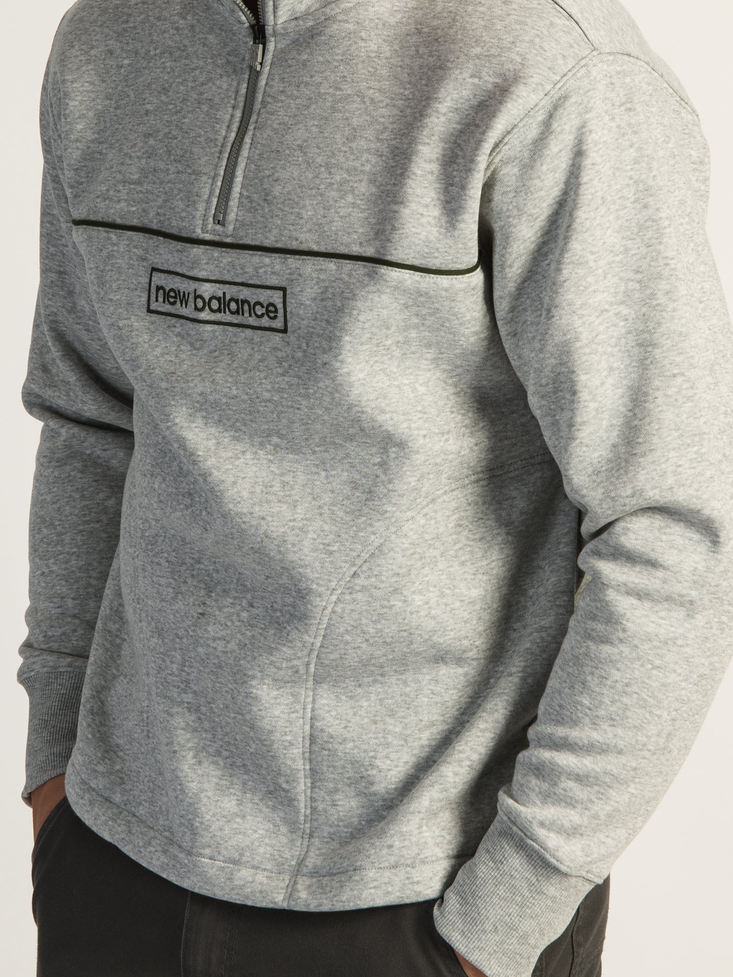 Final inventoryNEW BALANCE ESSENTIALS QUARTER ZIP