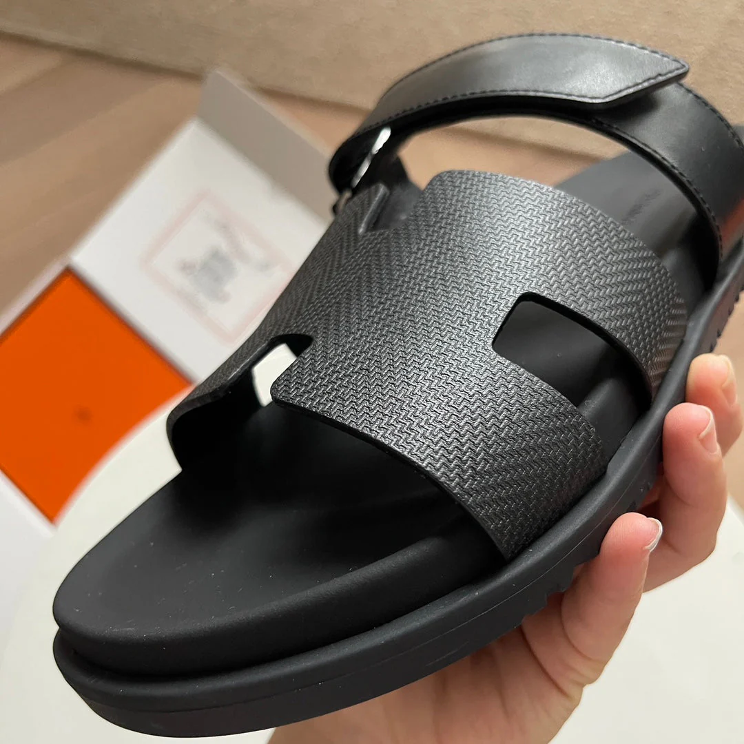 0425 The latest summer calfskin functional sandals