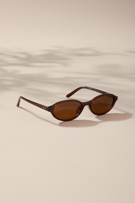 Zoey Slim Oval Sunglasses