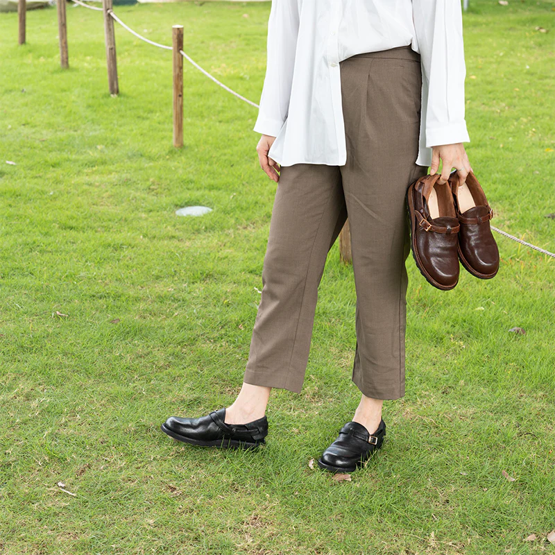 Middle English-Womens Handmade Full Grain Horse Leather Flat Loafers - Black/Coffee