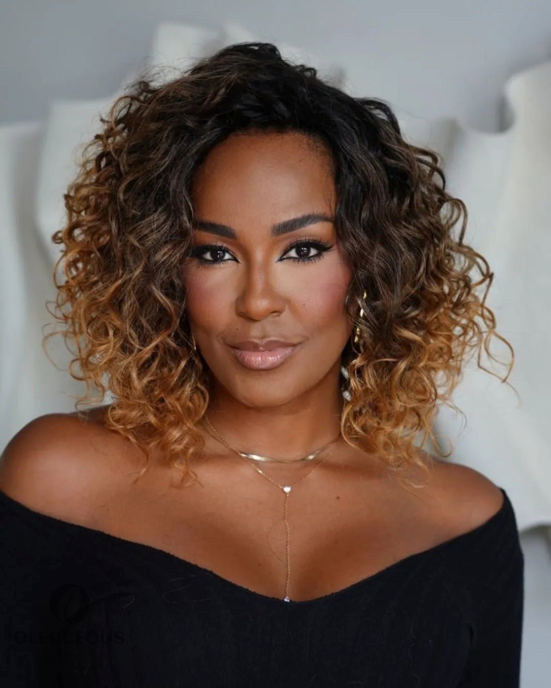 Ombre Golden Blonde Highlight Curly Wig