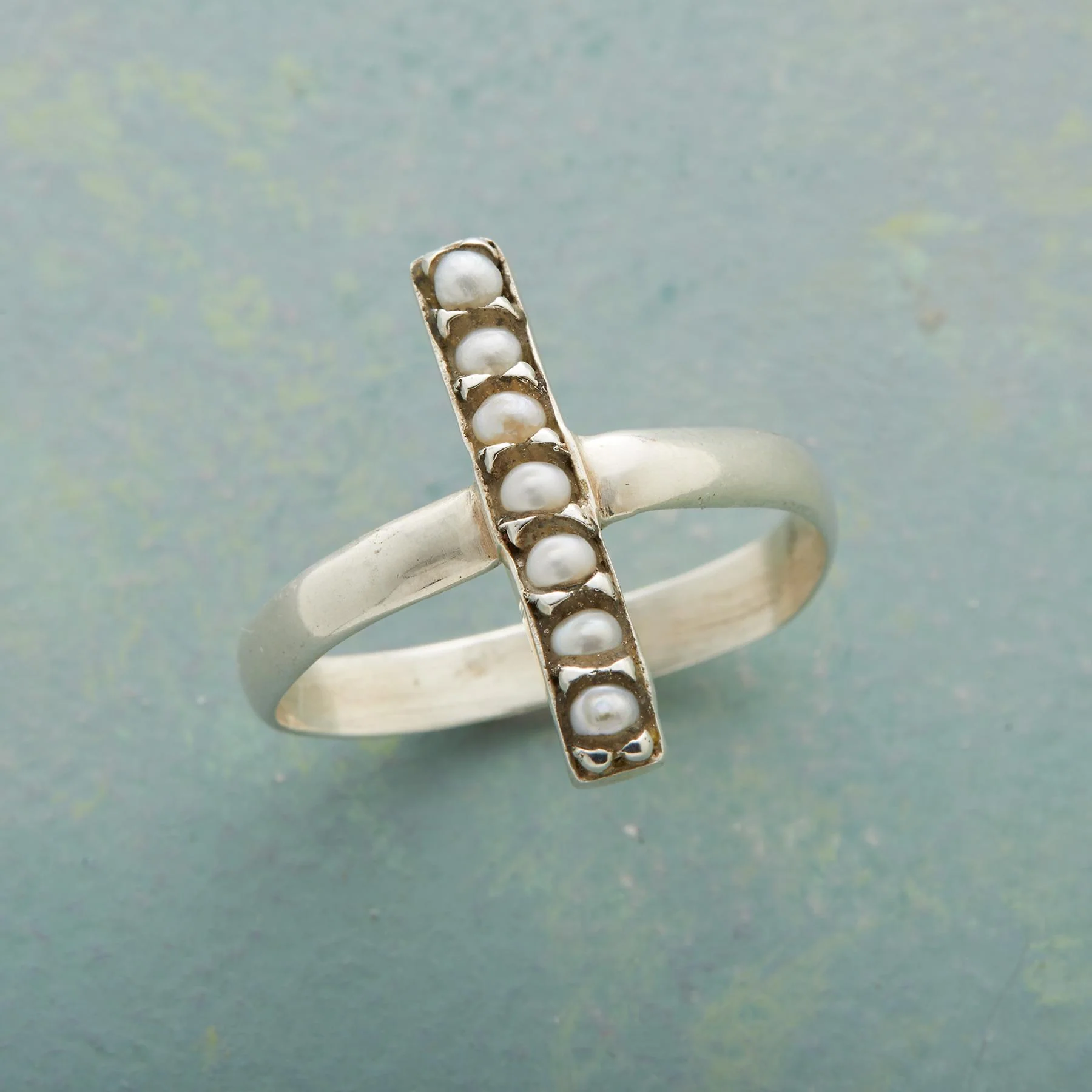 Upended Ring