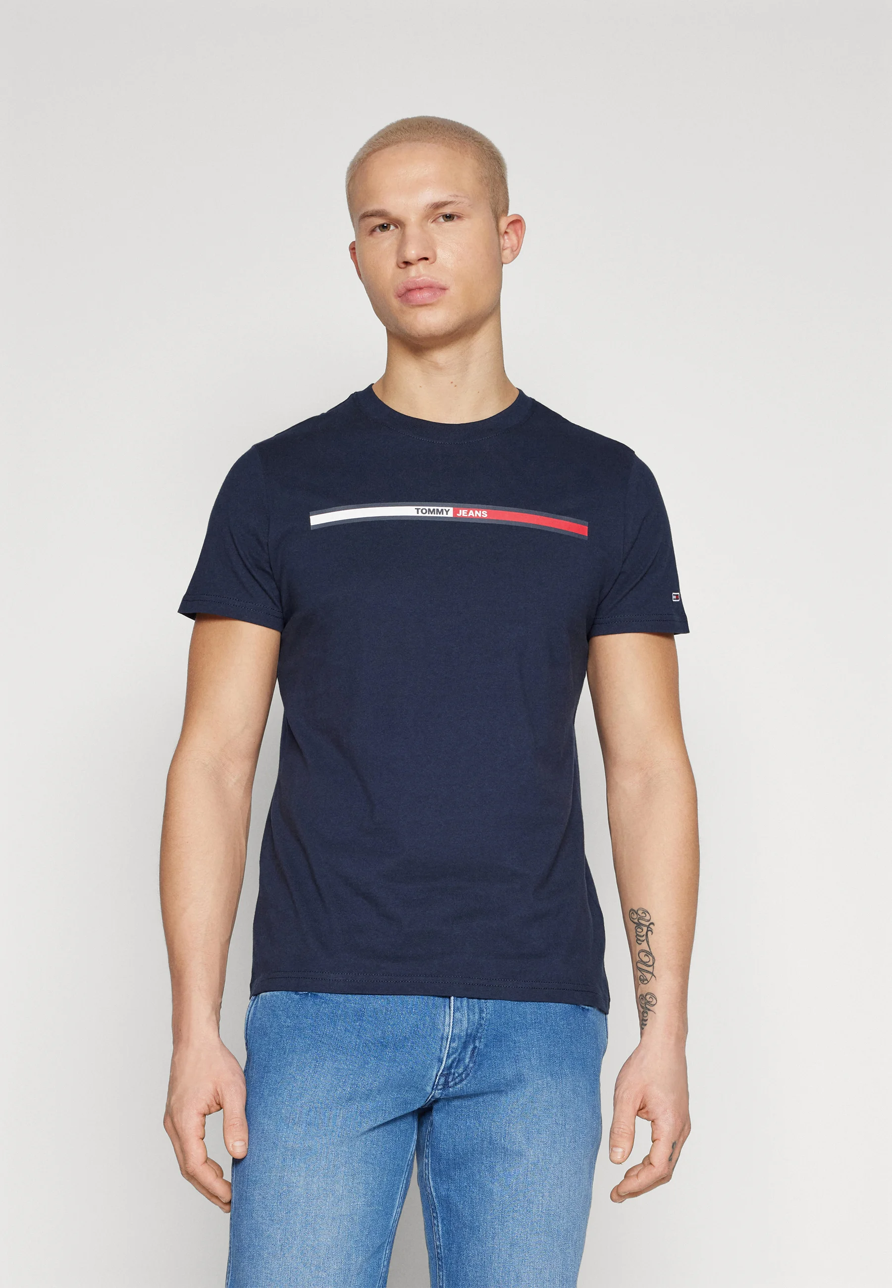 Jeans ESSENTIAL FLAG TEE - T-shirt con stampa