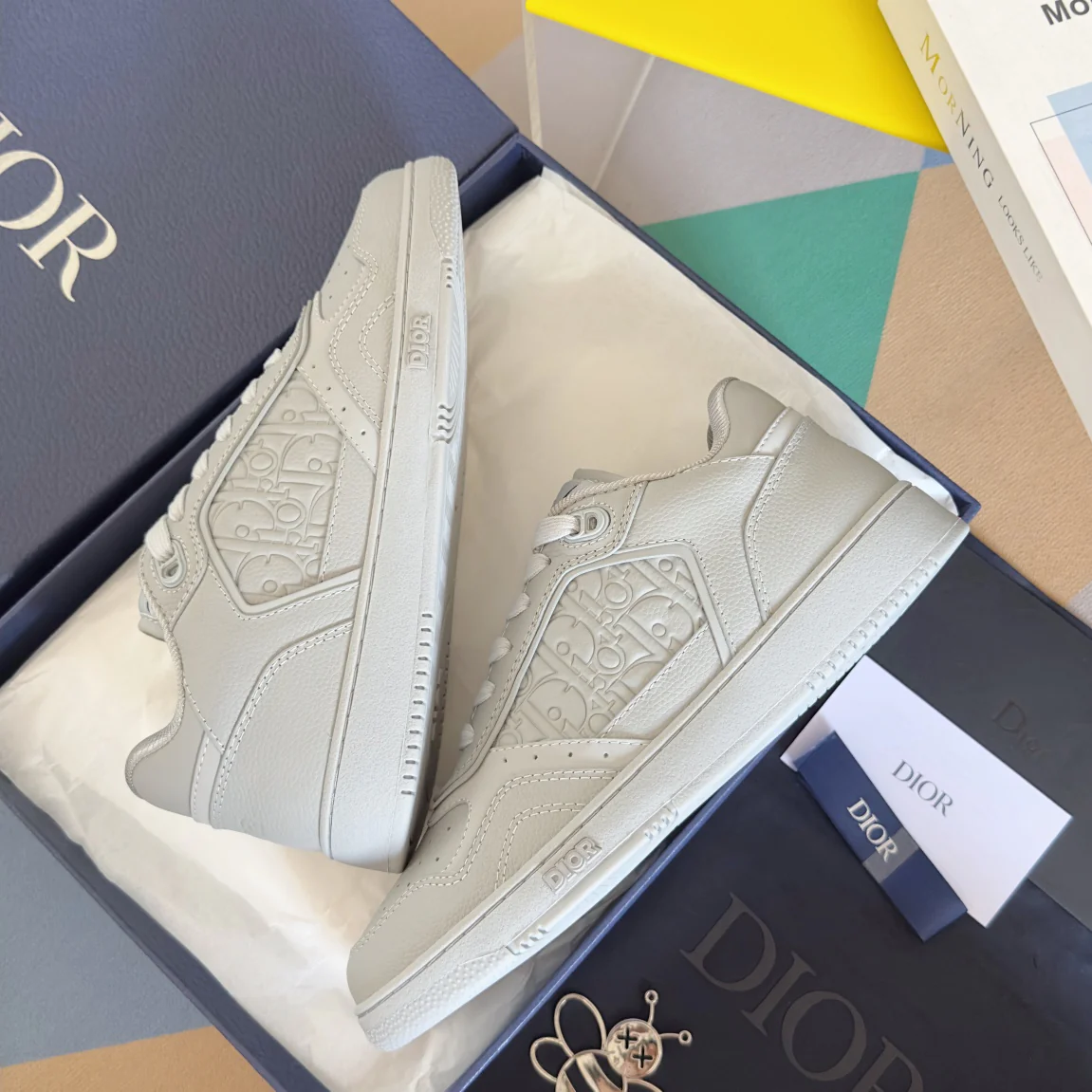 250415 New high-quality casual classic sports shoes