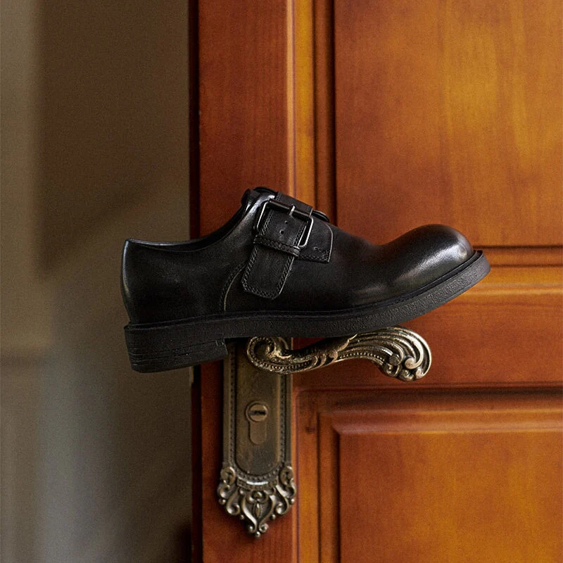 Retro Handmade Horse Leather Monk Strap Shoes for Women with Buckle in Black