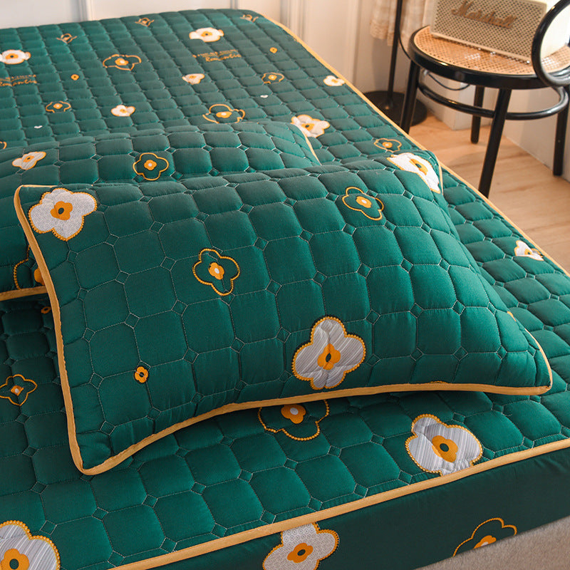 ??Hot Sale!! 50% OFF-Sale??2022 Latest Breathable Silky Mattress Cover