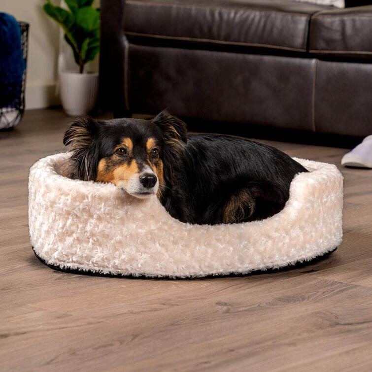Kravitz Ultra Plush Oval Pet Doughnut